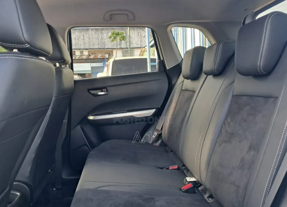 Suzuki Escudo 2019 White
