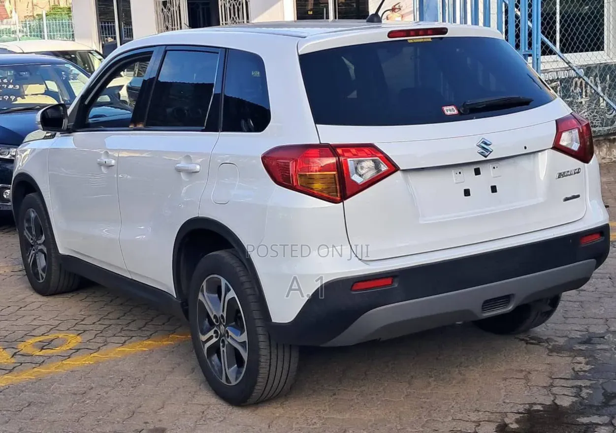 Suzuki Escudo 2019 White