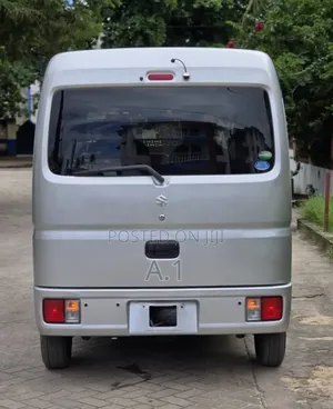 Suzuki Every 2019 Silver
