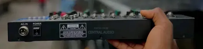 Yamaha F-7 Usb 7channel Plain Mixer
