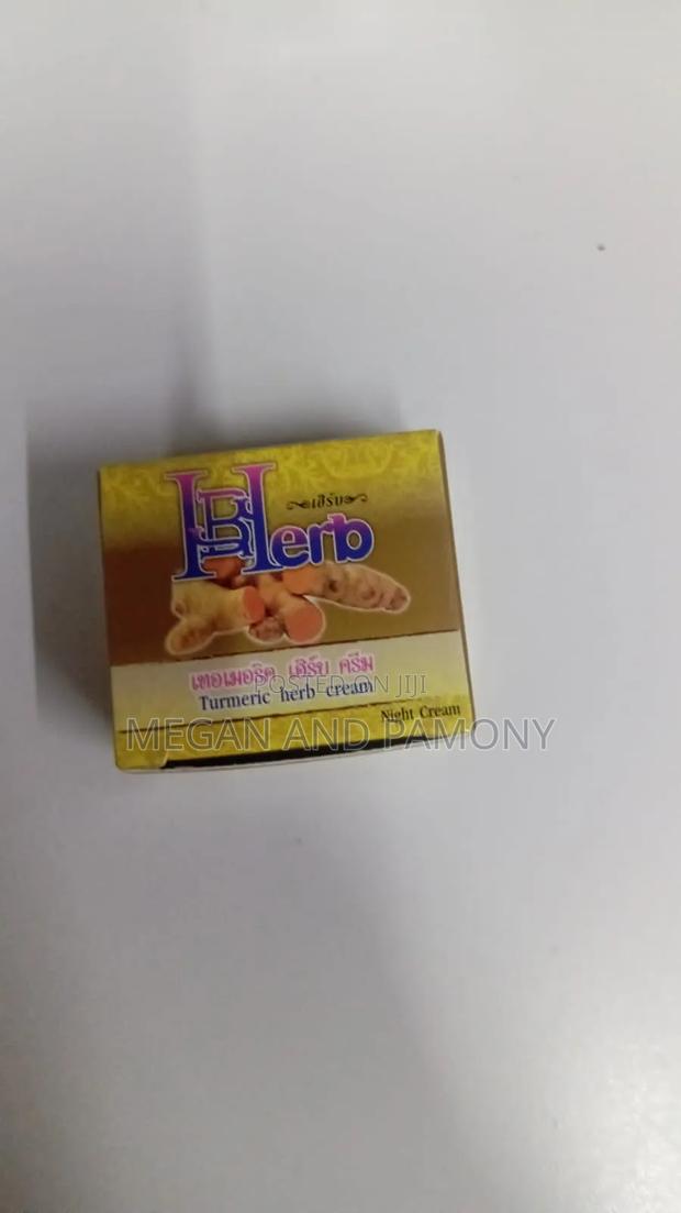Tumeric Herbal Gold Cream - thumbnail 7