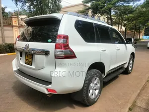 Toyota Land Cruiser Prado 2015 White