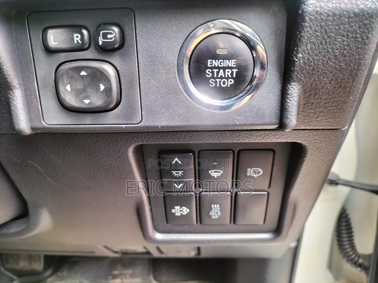 Toyota Land Cruiser Prado 2015 White