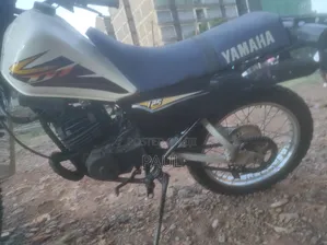 Yamaha DT125 2008 White