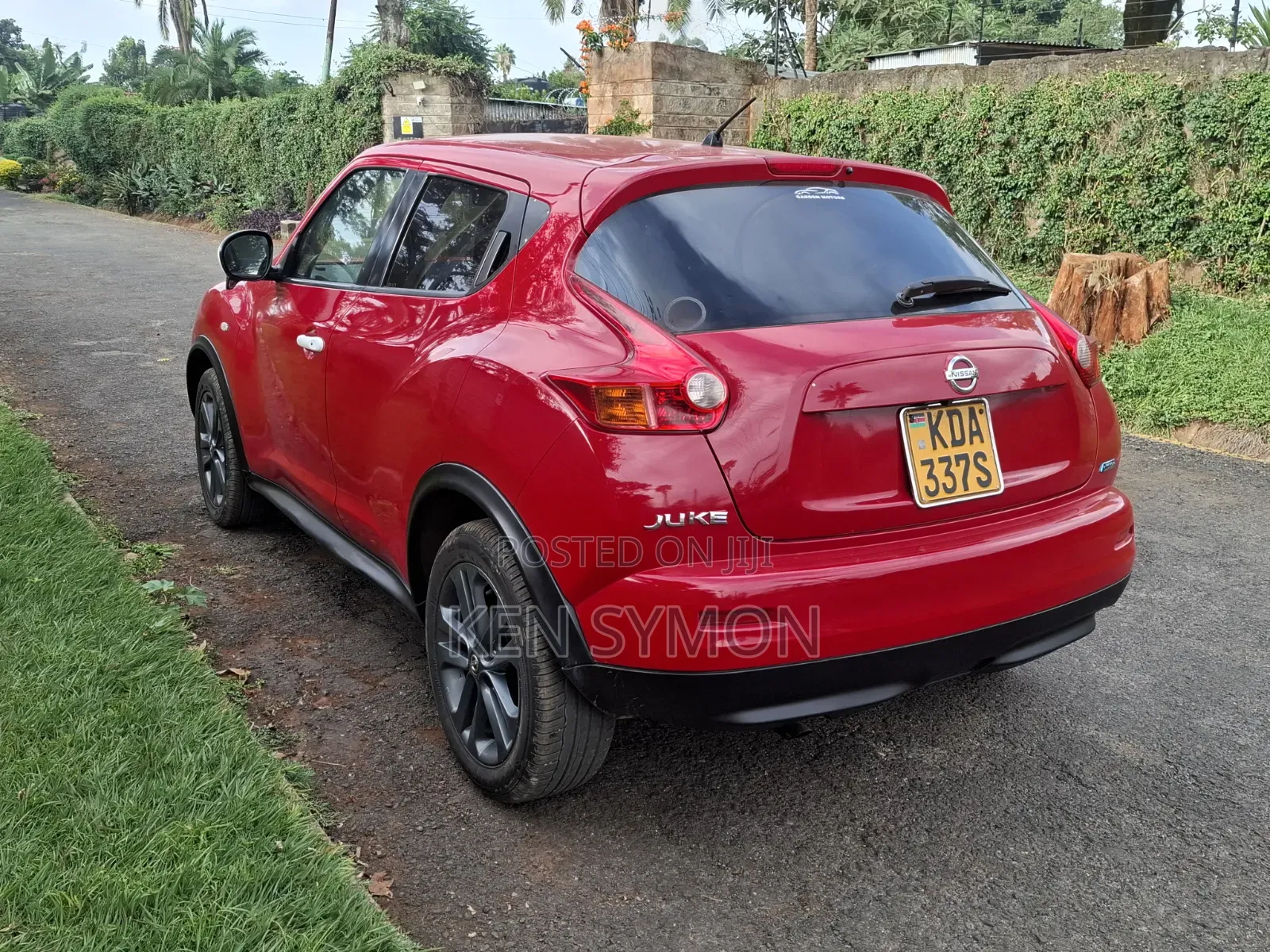 Nissan Juke S 2013 Red