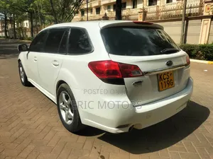 Subaru Legacy 2011 White