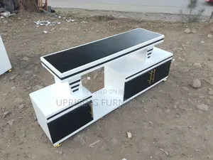 Stylish 3 Door Tv Stand With Led Lights