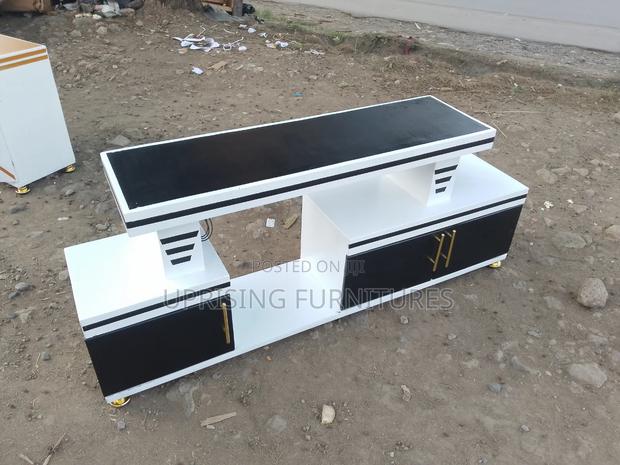 Instabul Tv Stand White Black Accents With Led Lights
