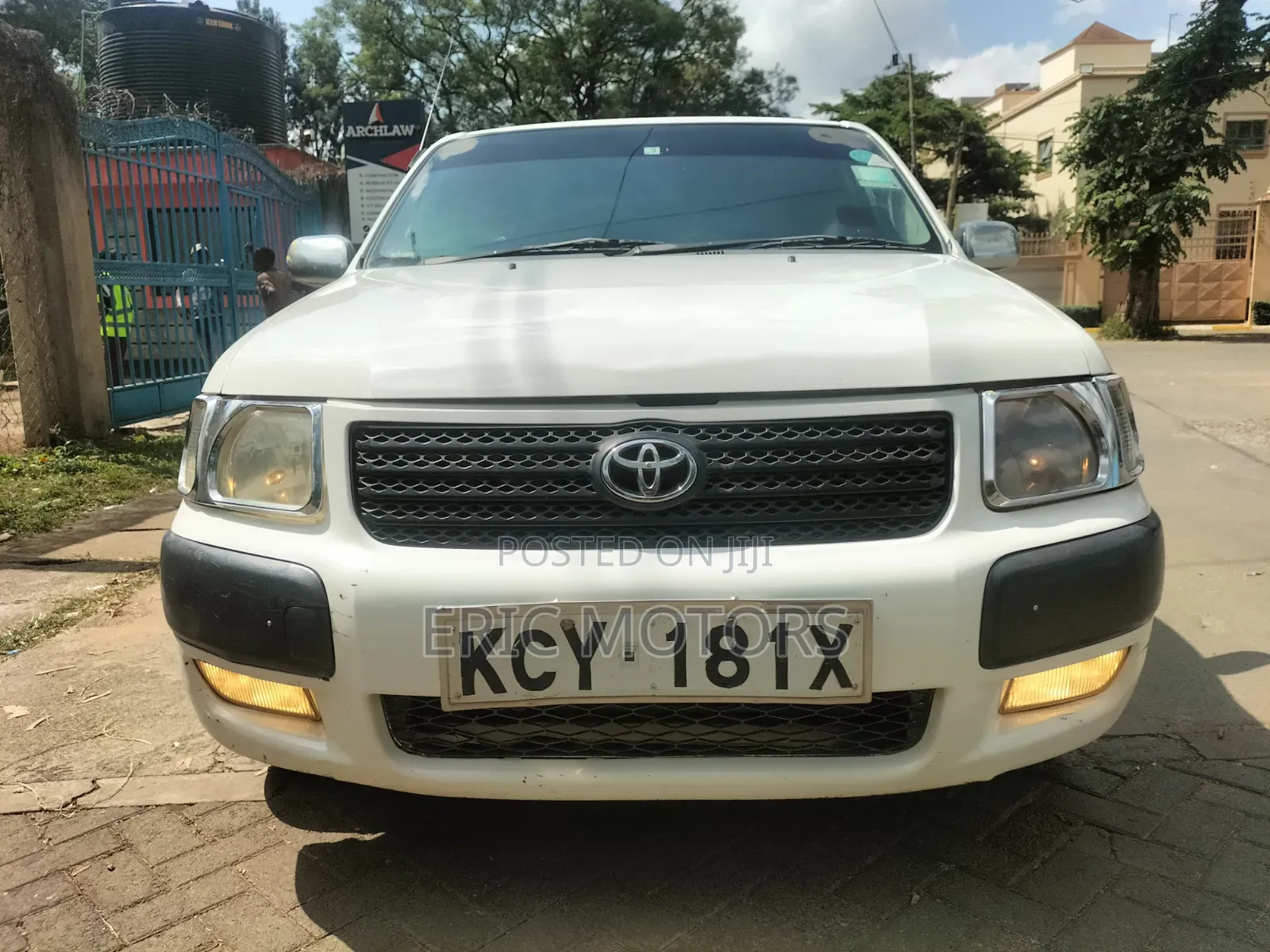 Toyota Succeed 2012 White