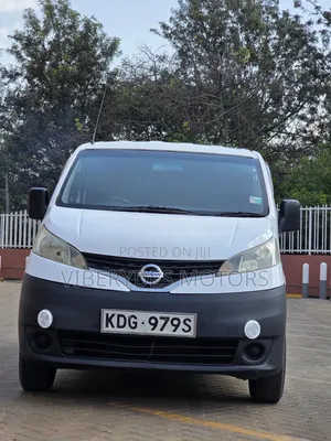 Nissan NV200 2015 White