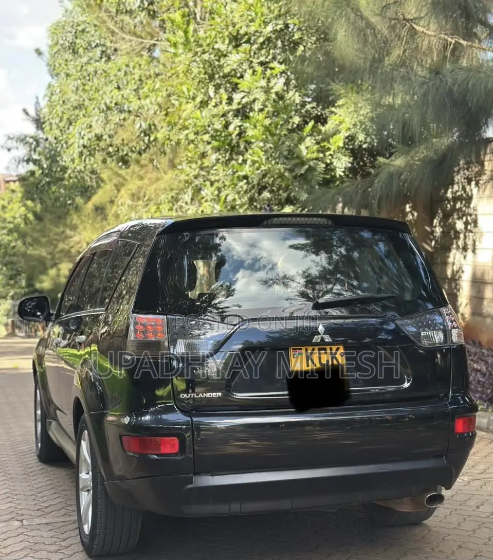 Mitsubishi Outlander 2010 Black