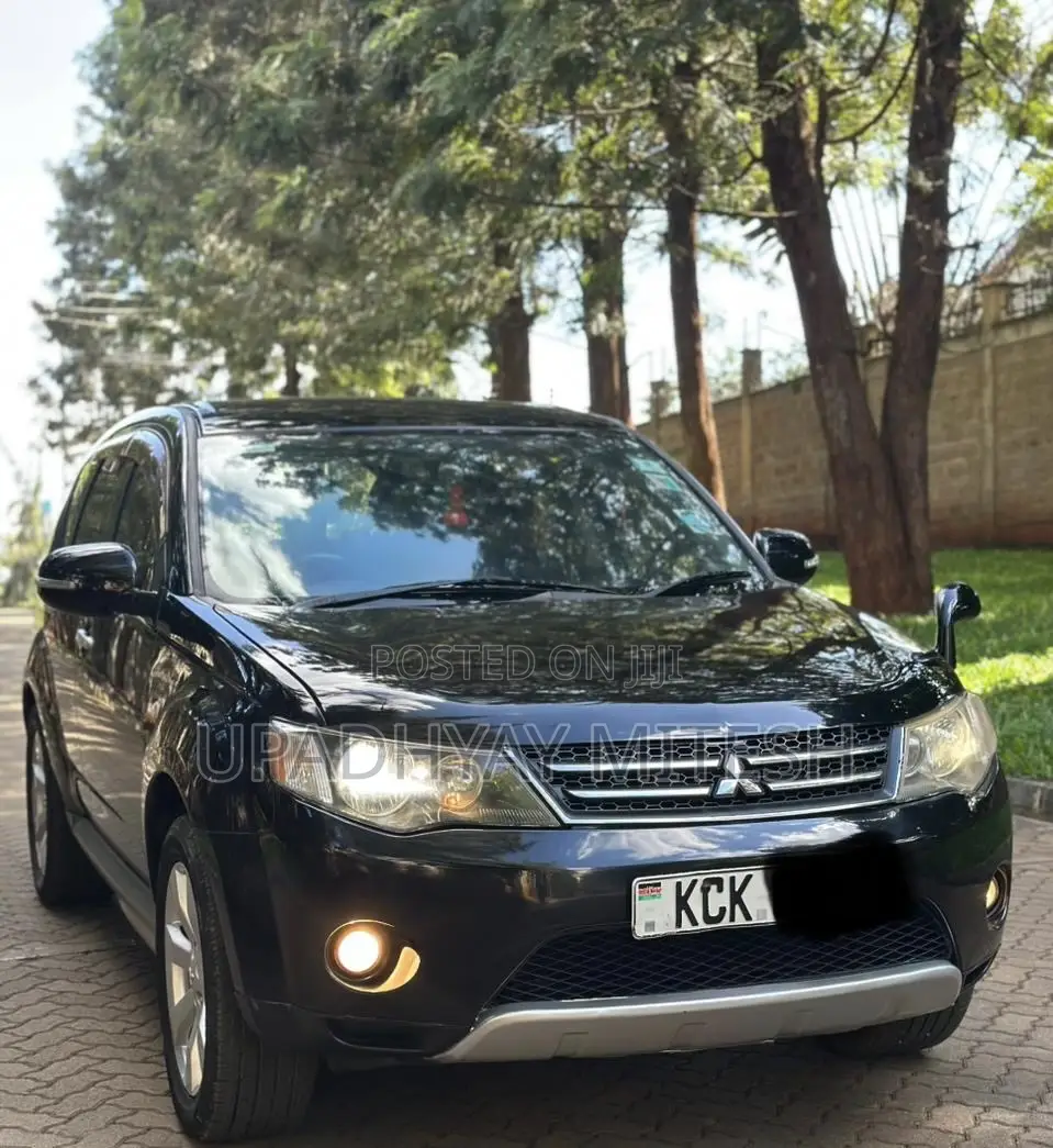 Mitsubishi Outlander 2010 Black