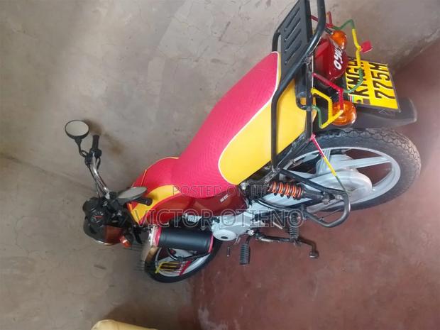 Bajaj Boxer 2025 Red - thumbnail 3