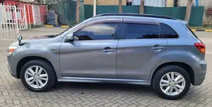 Mitsubishi RVR 2.0 2012 Gray