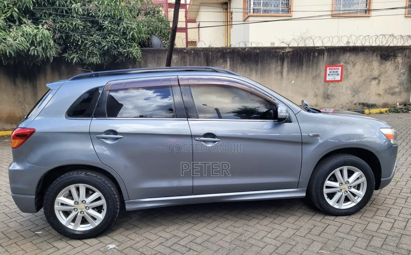 Mitsubishi RVR 2.0 2012 Gray