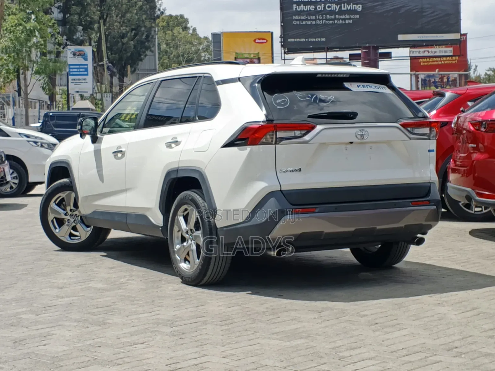Toyota RAV4 2019 White
