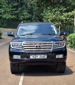 Toyota Land Cruiser 2014 Black