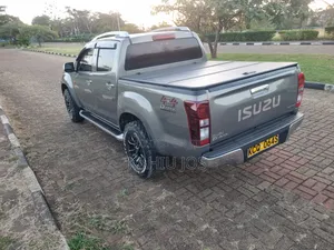 Isuzu D-MAX 2018 Gold