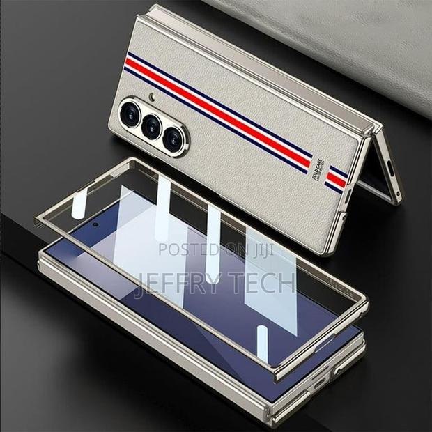 Carbon Fiber Samsung Galaxy Z Fold 7 Pu Leather Case With Built-in SCR