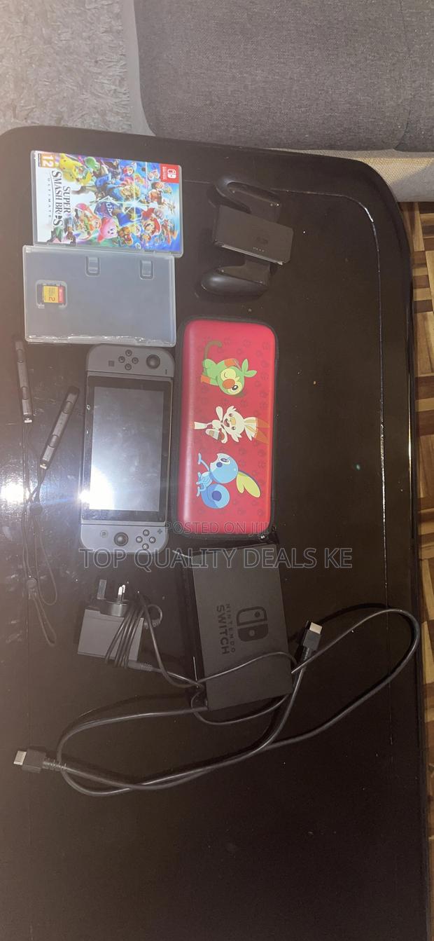 Nintendo Switch Bundle+All Original Items+Sd Card+Travel Case+Games