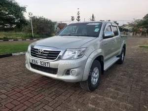 Toyota Hilux 2.5 Cab 2005 Silver