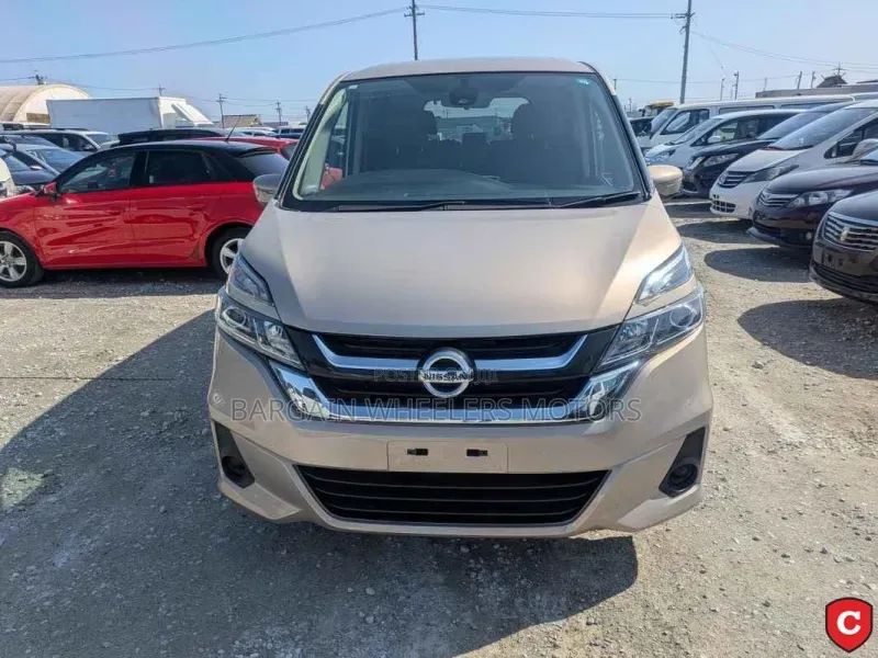 Nissan Serena 2019 Gold