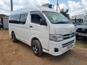 Toyota HiAce 2012 White