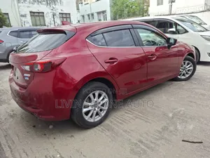 Mazda Axela 2017 Red