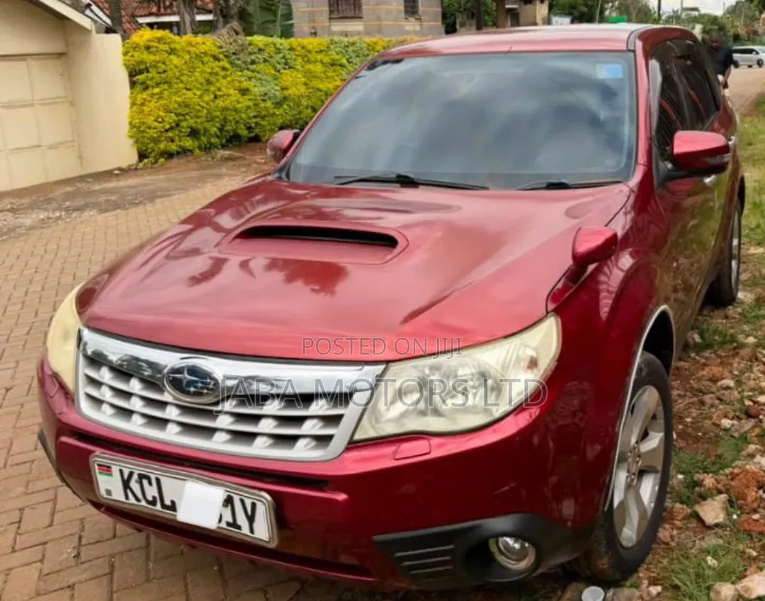 Subaru Forester 2011 Maroon