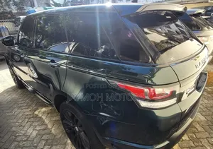 Land Rover Discovery Sport 2016 Green