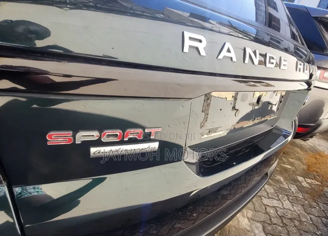 Land Rover Discovery Sport 2016 Green