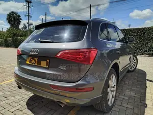 Audi Q5 2012 Gray