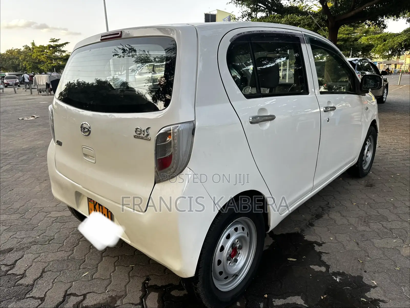 Daihatsu Mira 2015 White