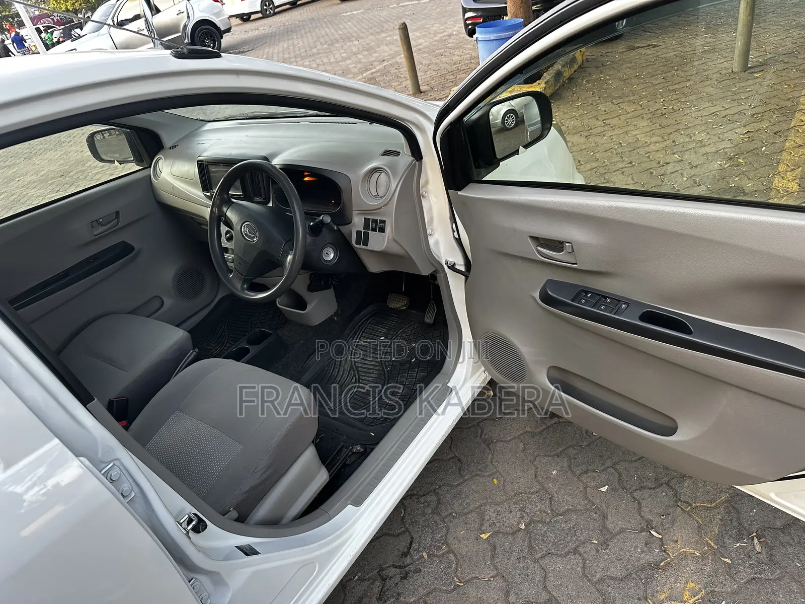 Daihatsu Mira 2015 White