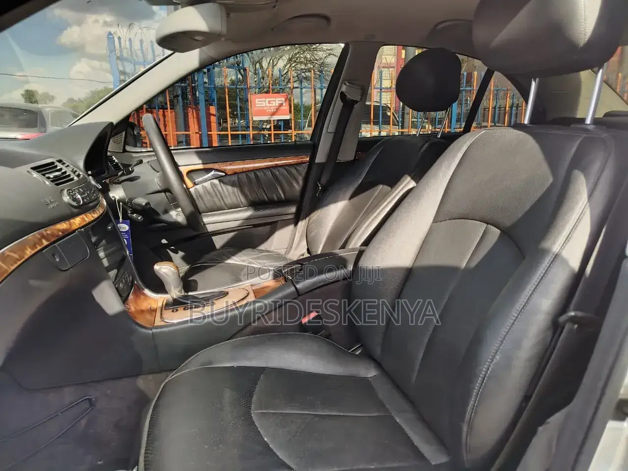 Mercedes-Benz E280 2006 Silver
