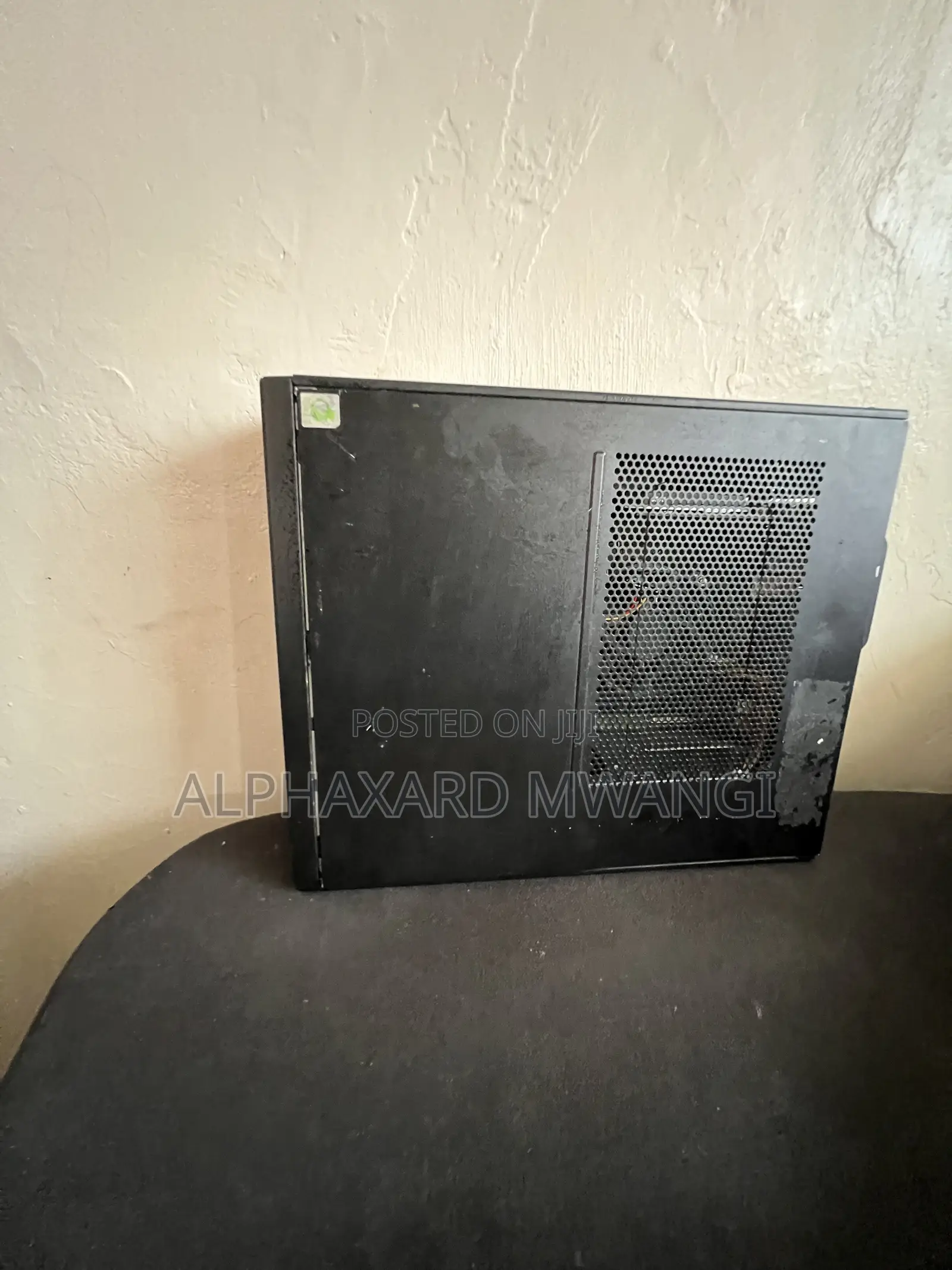 Desktop Computer Fujitsu Esprimo P720 E90+ 4GB Intel Core i5 HDD 500GB