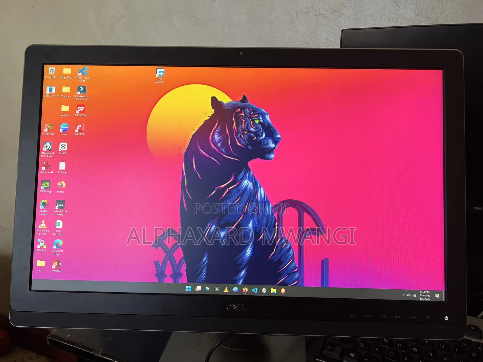 Desktop Computer Fujitsu Esprimo P720 E90+ 4GB Intel Core i5 HDD 500GB
