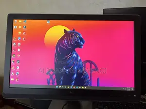 Desktop Computer Fujitsu Esprimo P720 E90+ 4GB Intel Core i5 HDD 500GB