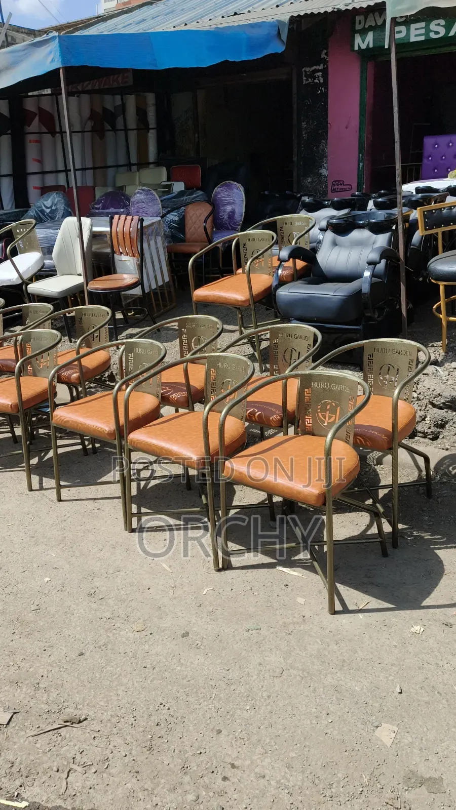 Lesser Cut Bar and Restaurant Seats
