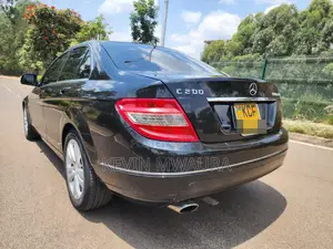 Mercedes-Benz C200 2008 Black