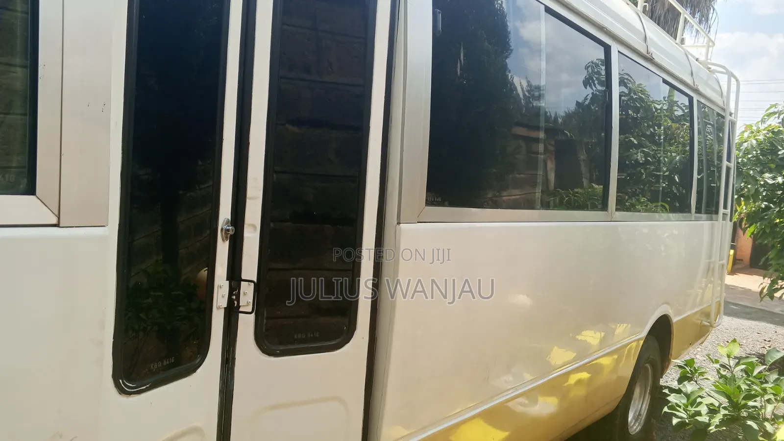 Mitsubishi Fuso Rosa 2008 White