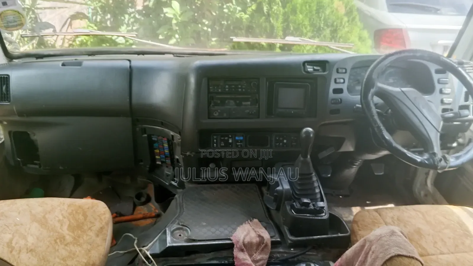 Mitsubishi Fuso Rosa 2008 White