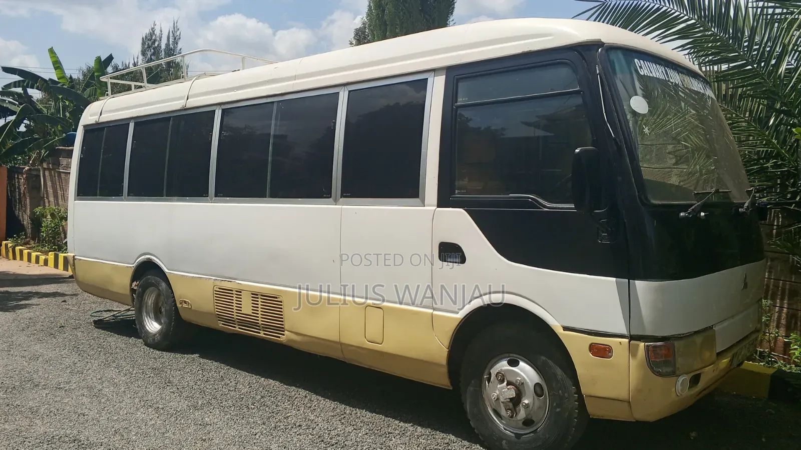 Mitsubishi Fuso Rosa 2008 White