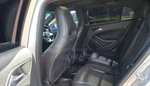 Mercedes-Benz GLA 250 2017 Silver