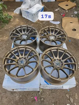 Off Set Rims Size 17