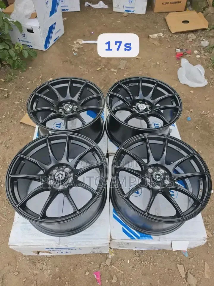 Off Set Rims Size 17