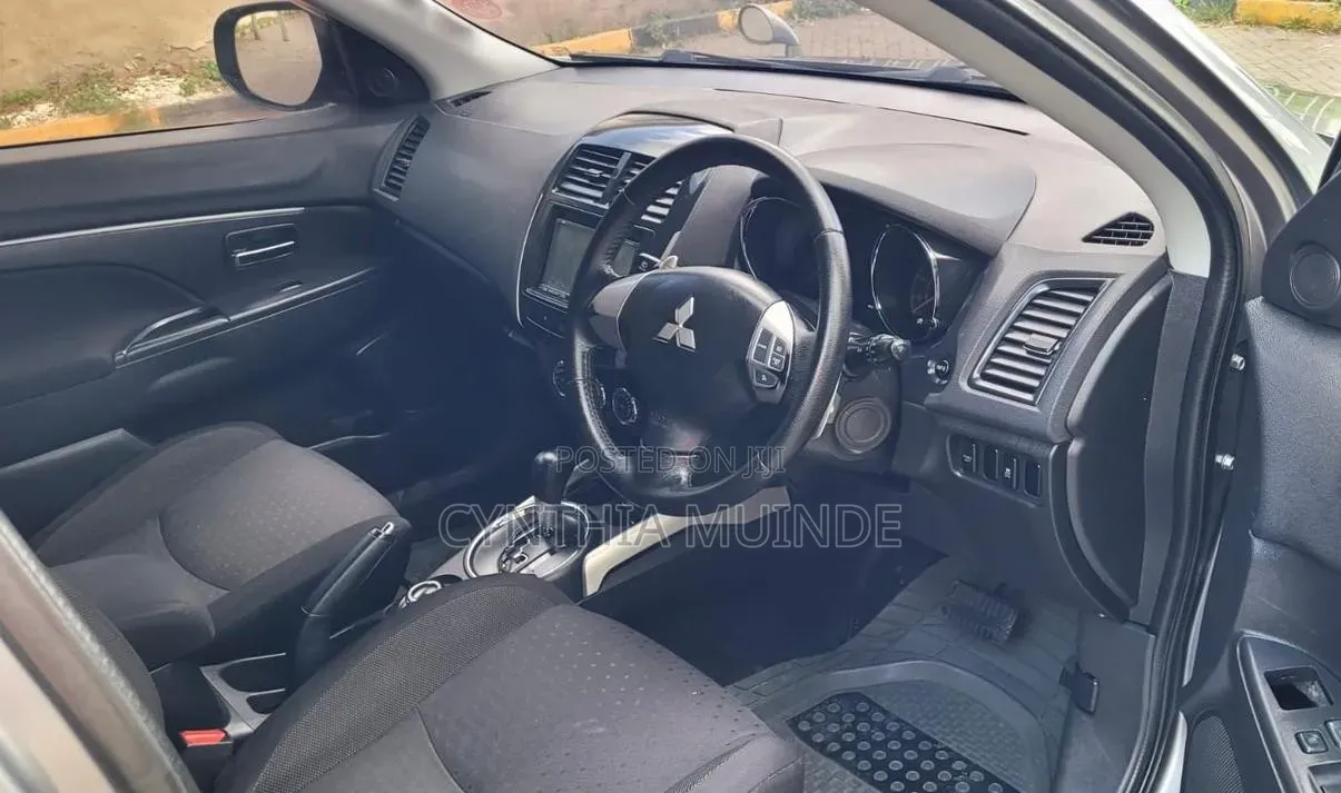 Mitsubishi RVR 2.0 2012 Silver