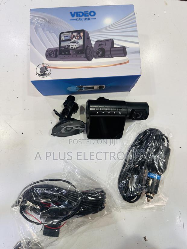 3 Lens Dash Camera G50 – Smart Car DVR With LCD Screen - thumbnail 2