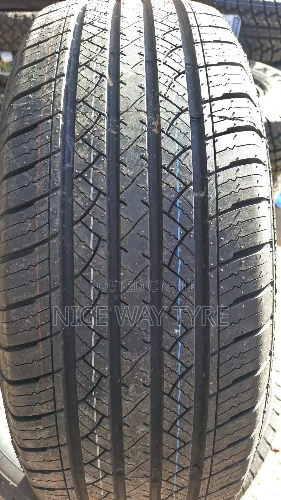 235/60r18 Maxtrek Tyres
