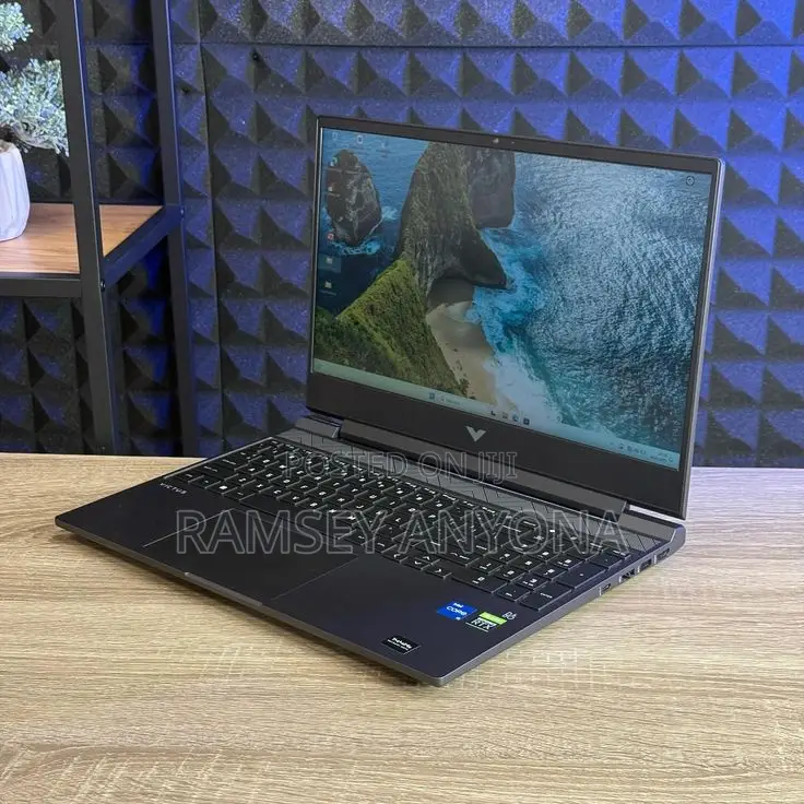 Laptop HP Victus 15 16GB Intel Core i7 SSD 512GB